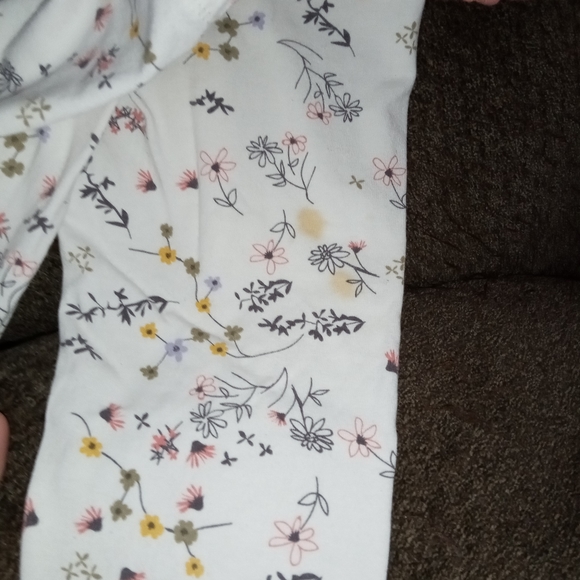 BOGO Free Jessica Simpson Top and free matching leggings if wanted - Picture 6 of 6